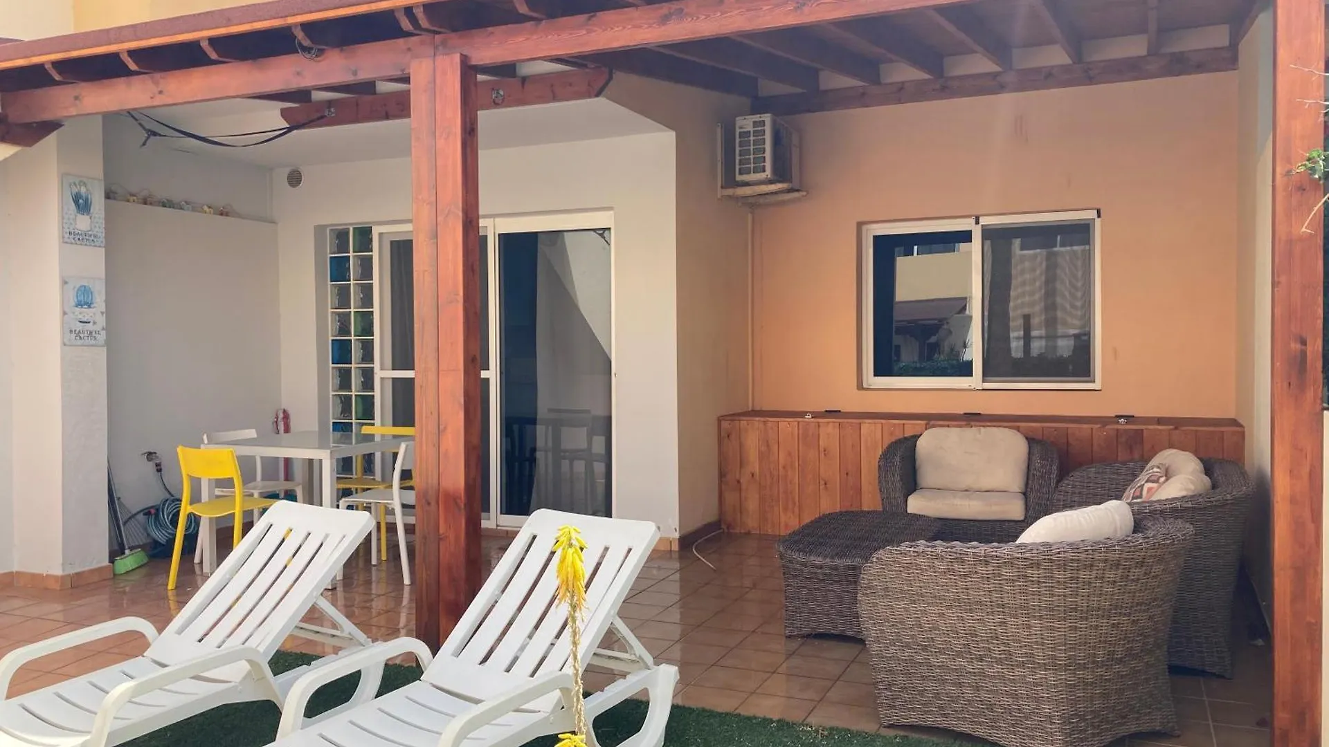 2 Bedroom Pool Apartment Close To Beach Rocky Point Corralejo